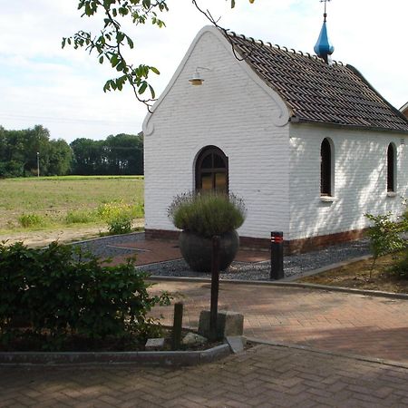 B&B Leudal Haelen Bagian luar foto