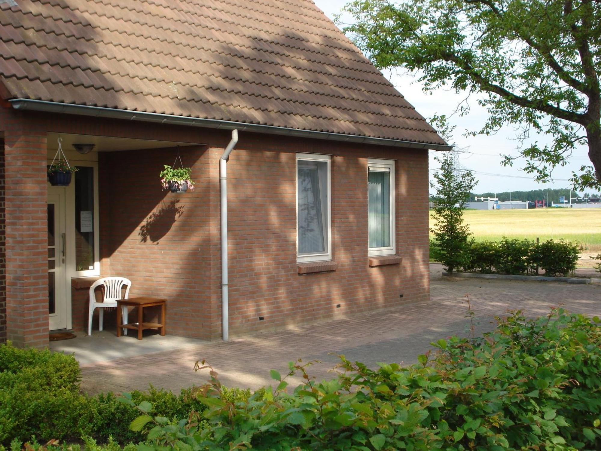 B&B Leudal Haelen Bagian luar foto